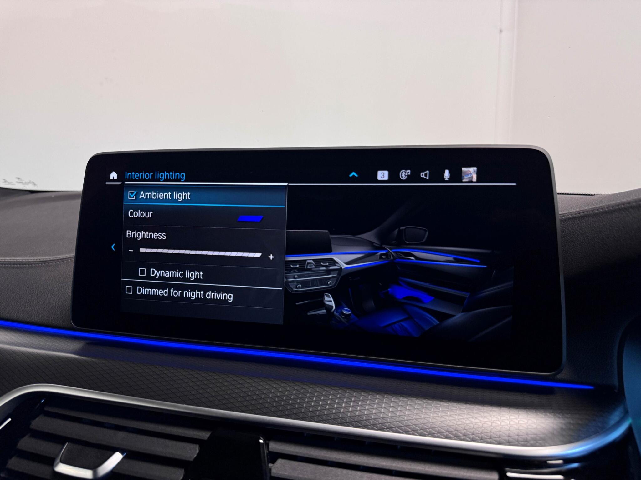 BMW 5 Series view 72