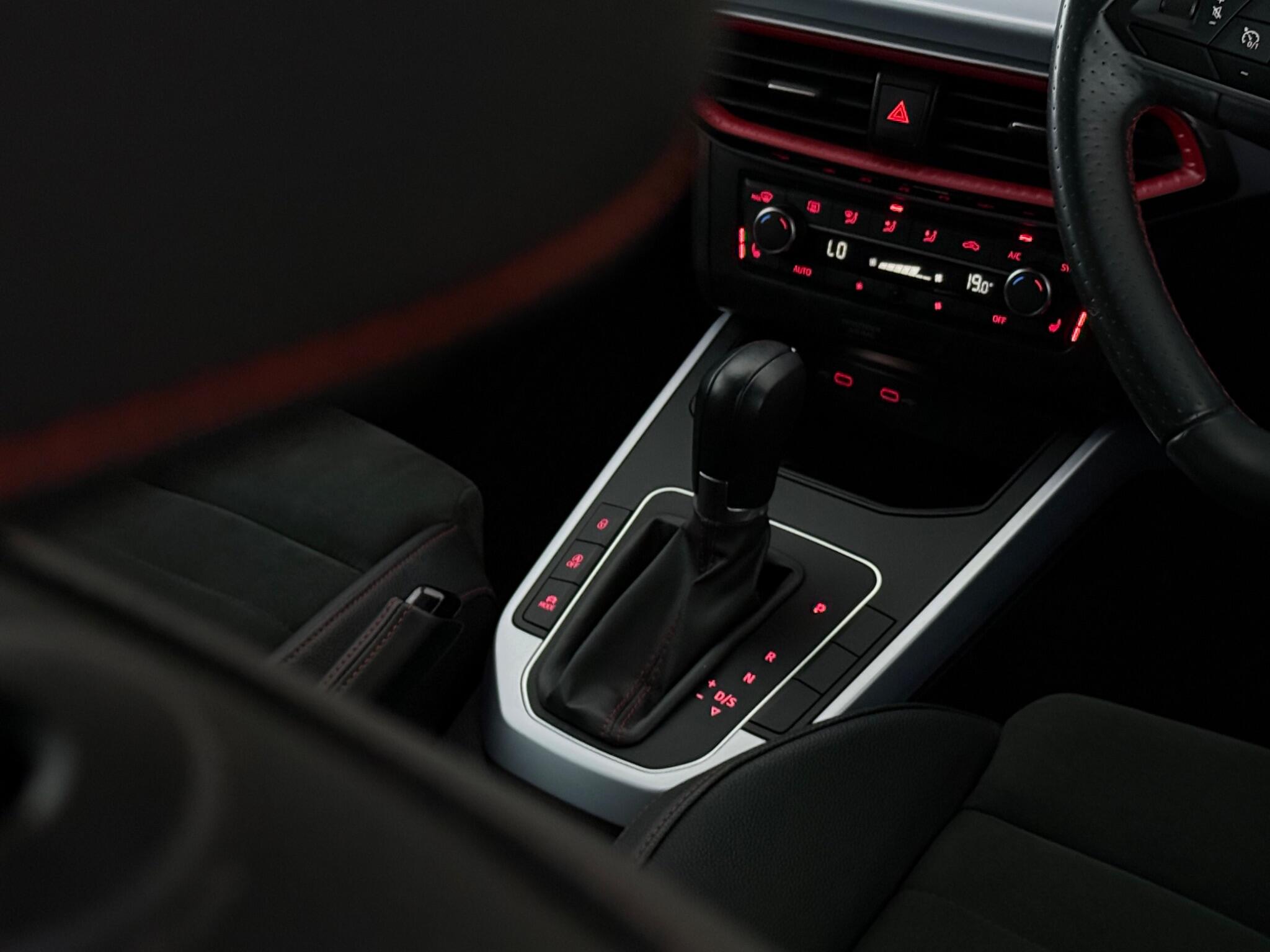 Seat Arona view 20