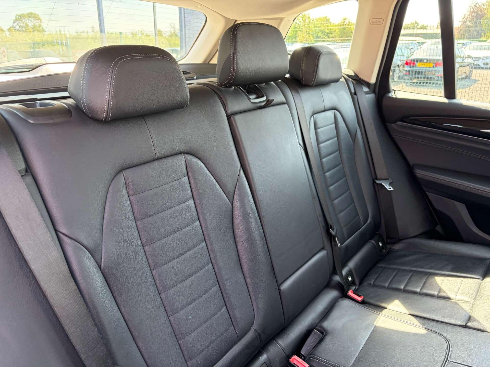BMW X3 view 31