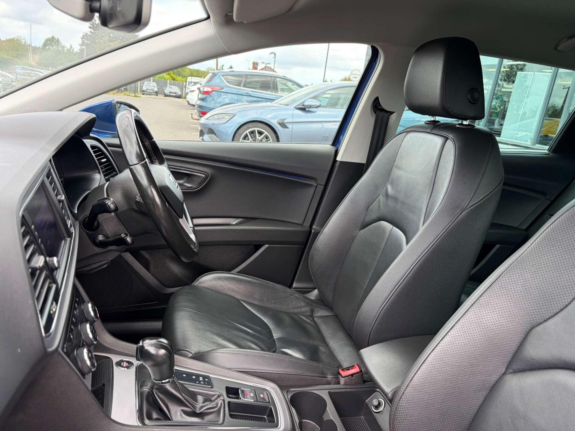 Seat Leon Leon view 18