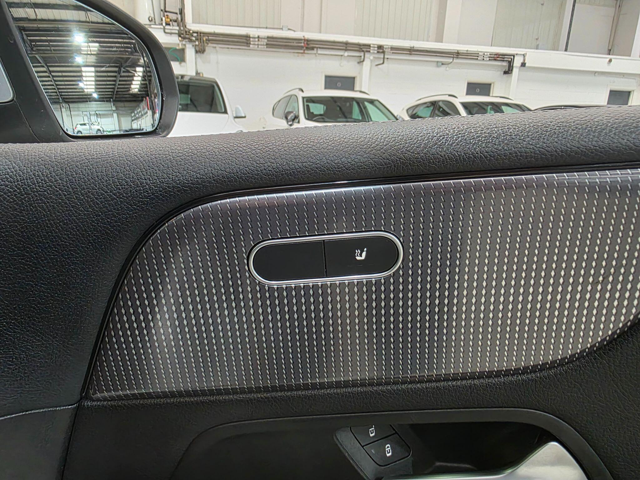 Mercedes-Benz B Class view 13