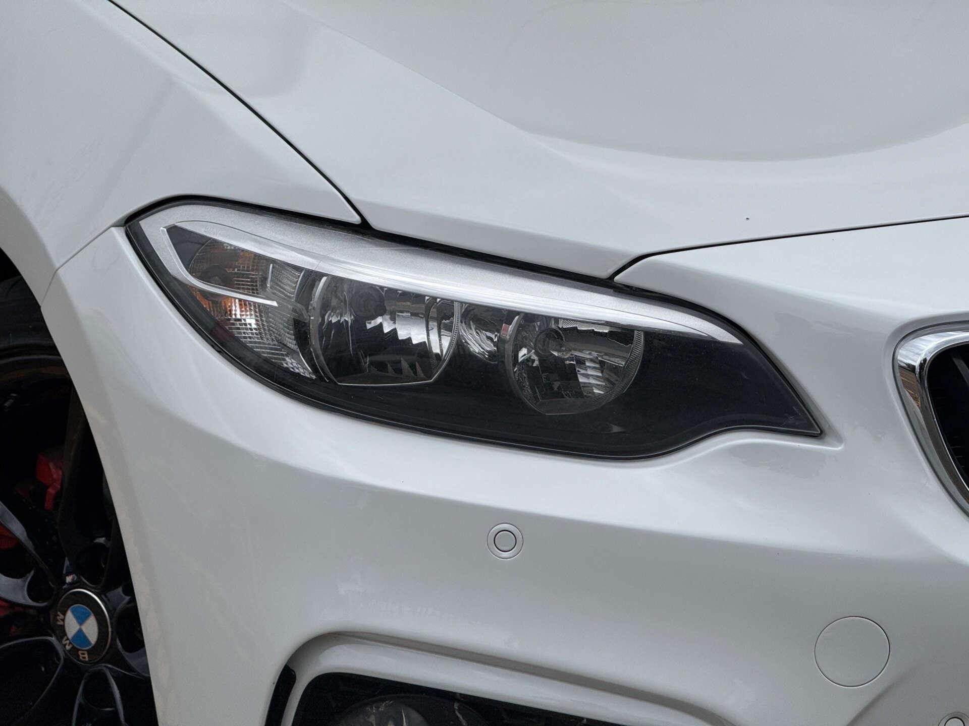 BMW 2 Series view 19
