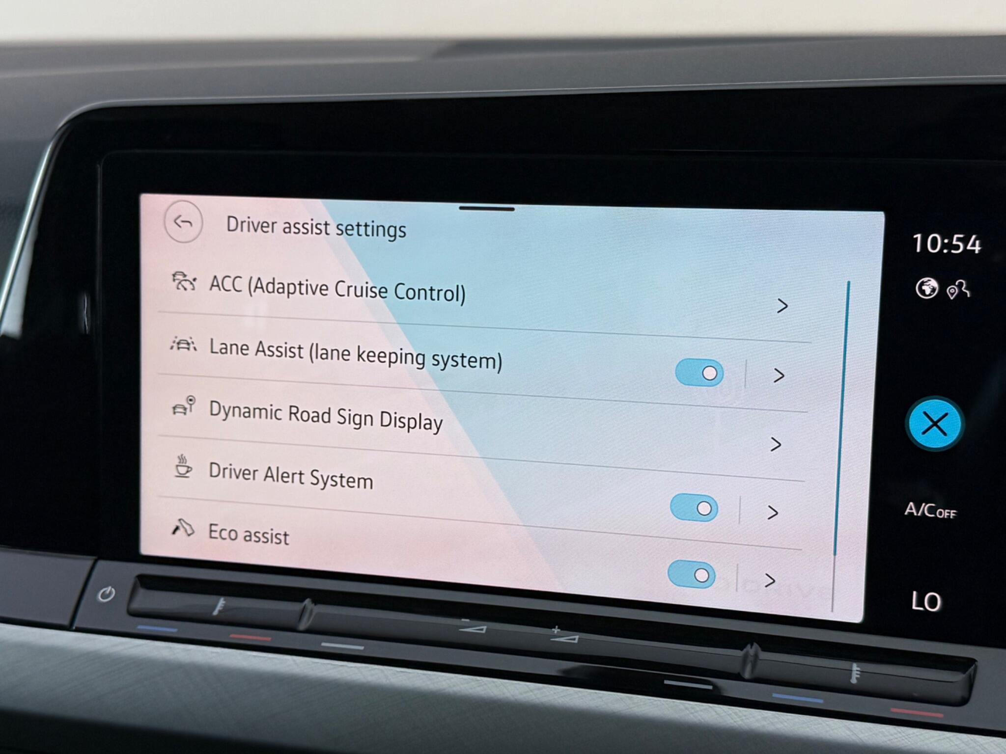 Volkswagen Golf view 25
