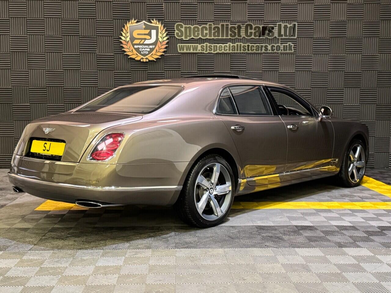 Bentley Mulsanne view 19