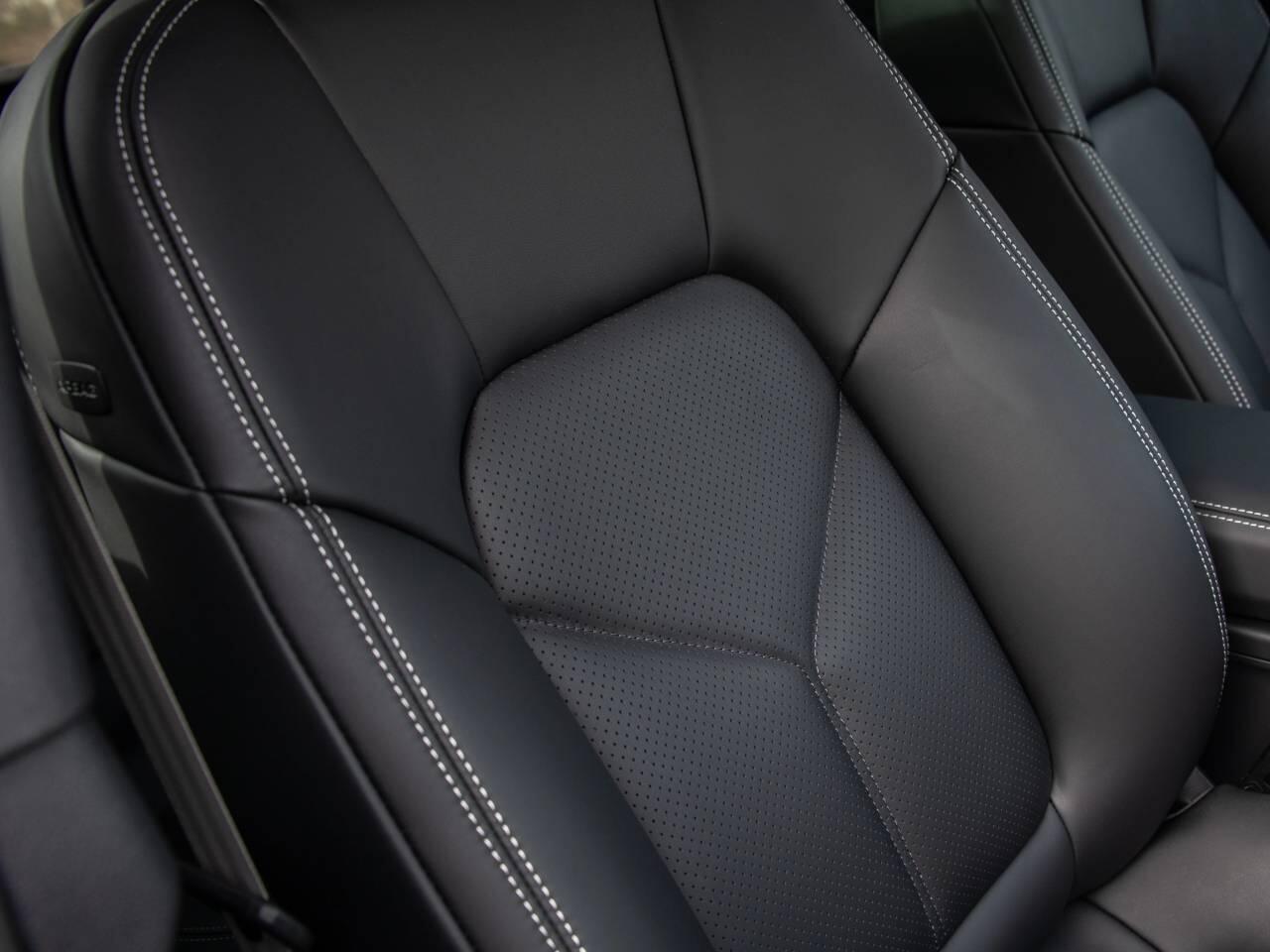 Porsche Macan view 32