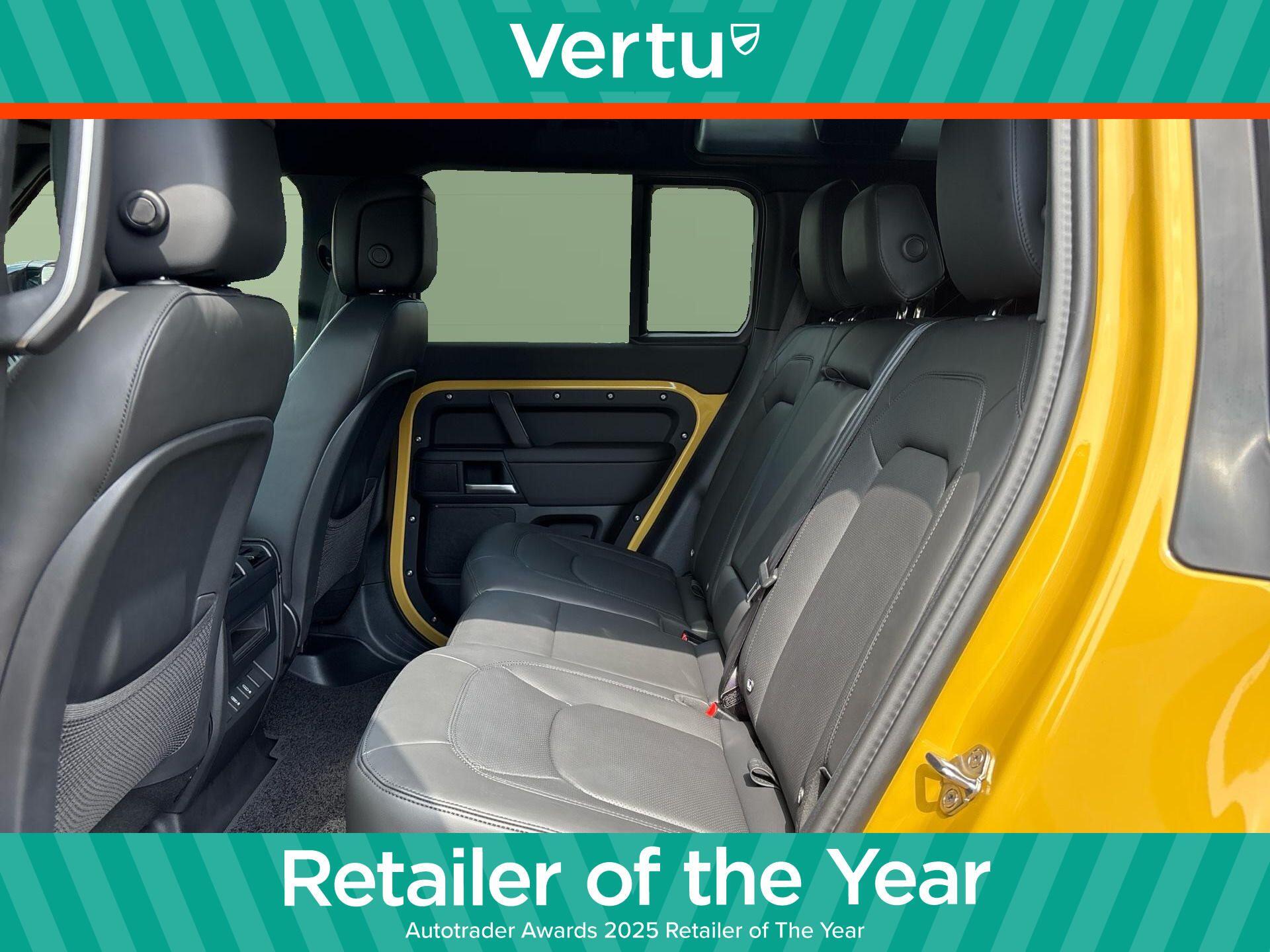 Land Rover Defender view 4