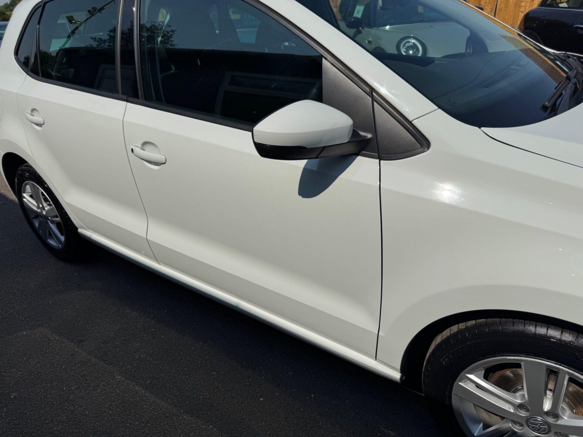 Volkswagen Polo view 10