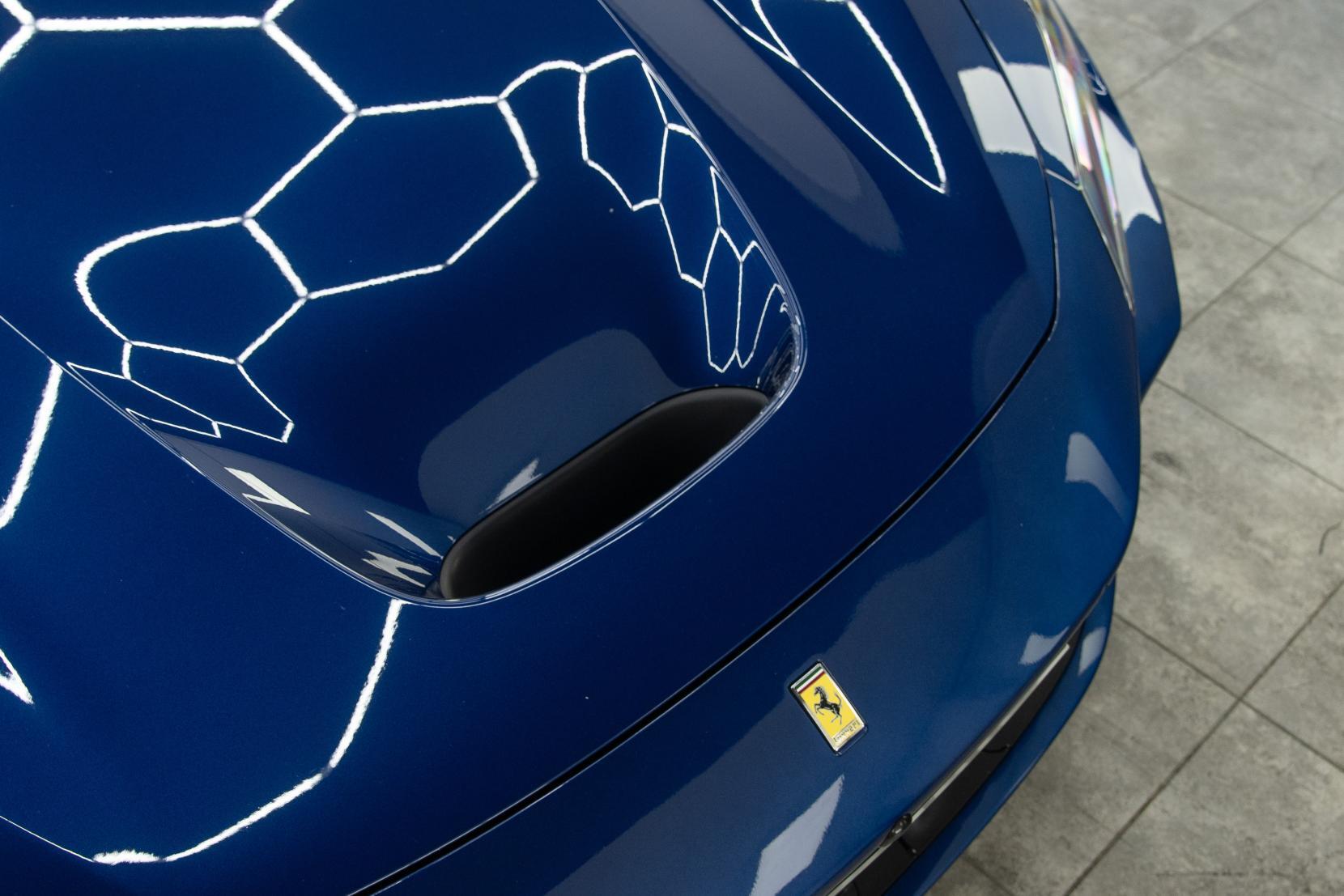 Ferrari F8 Spider view 34