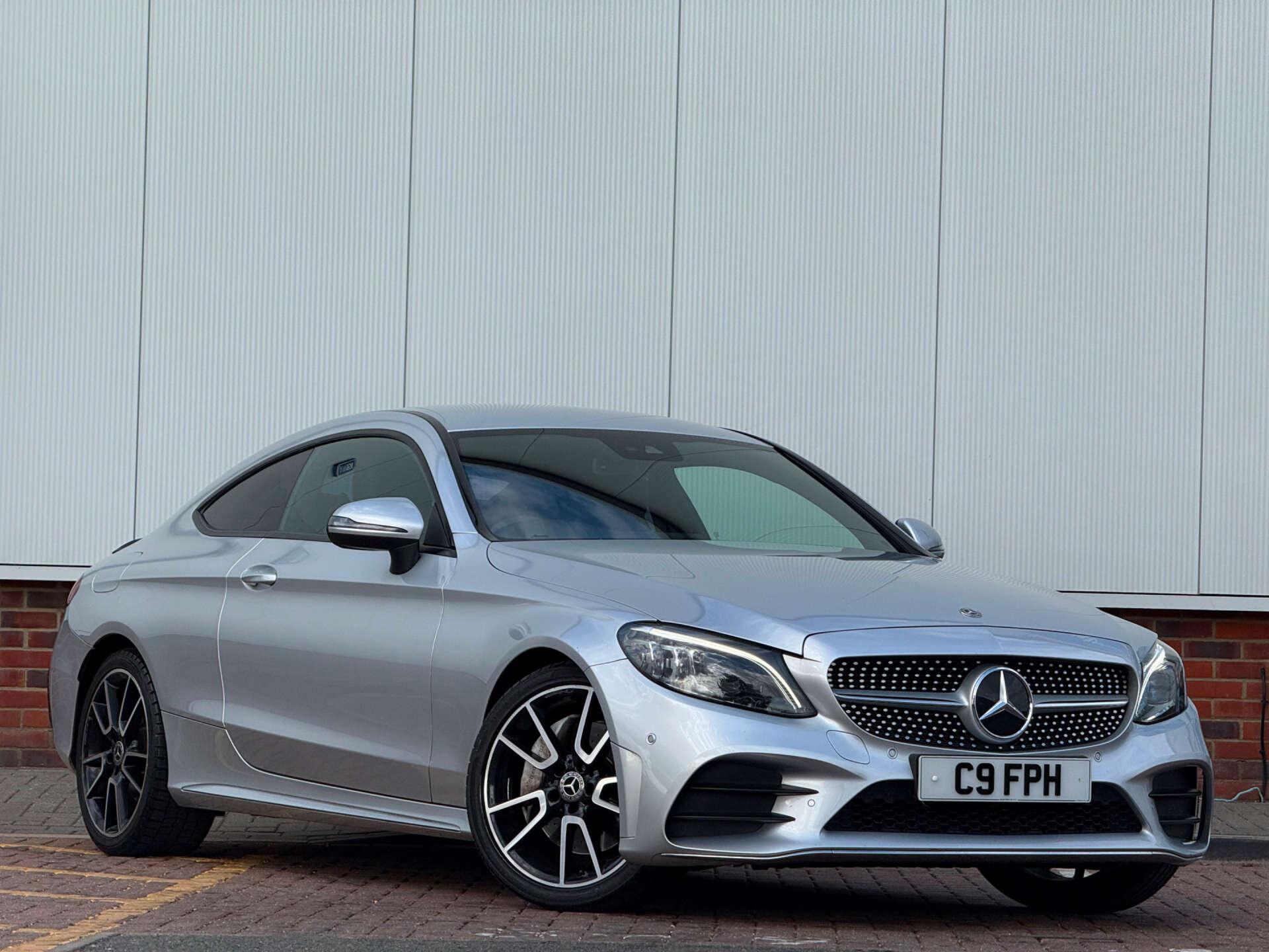 Mercedes-Benz C Class view 5