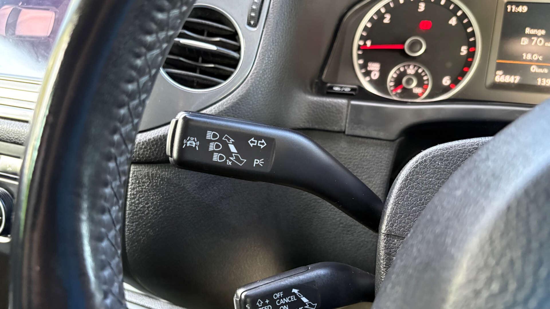 Volkswagen Tiguan view 20