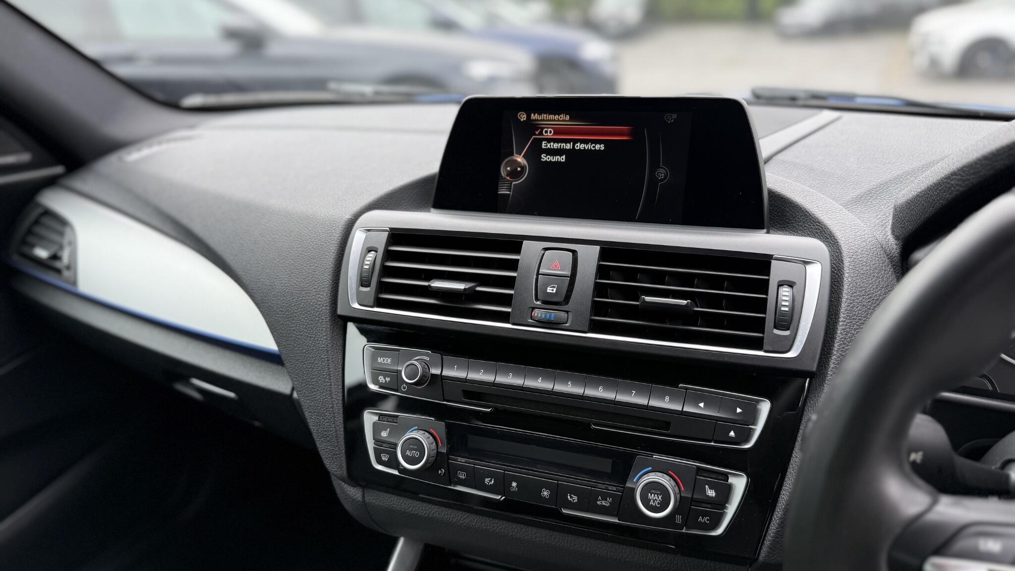 BMW 2 Series view 26