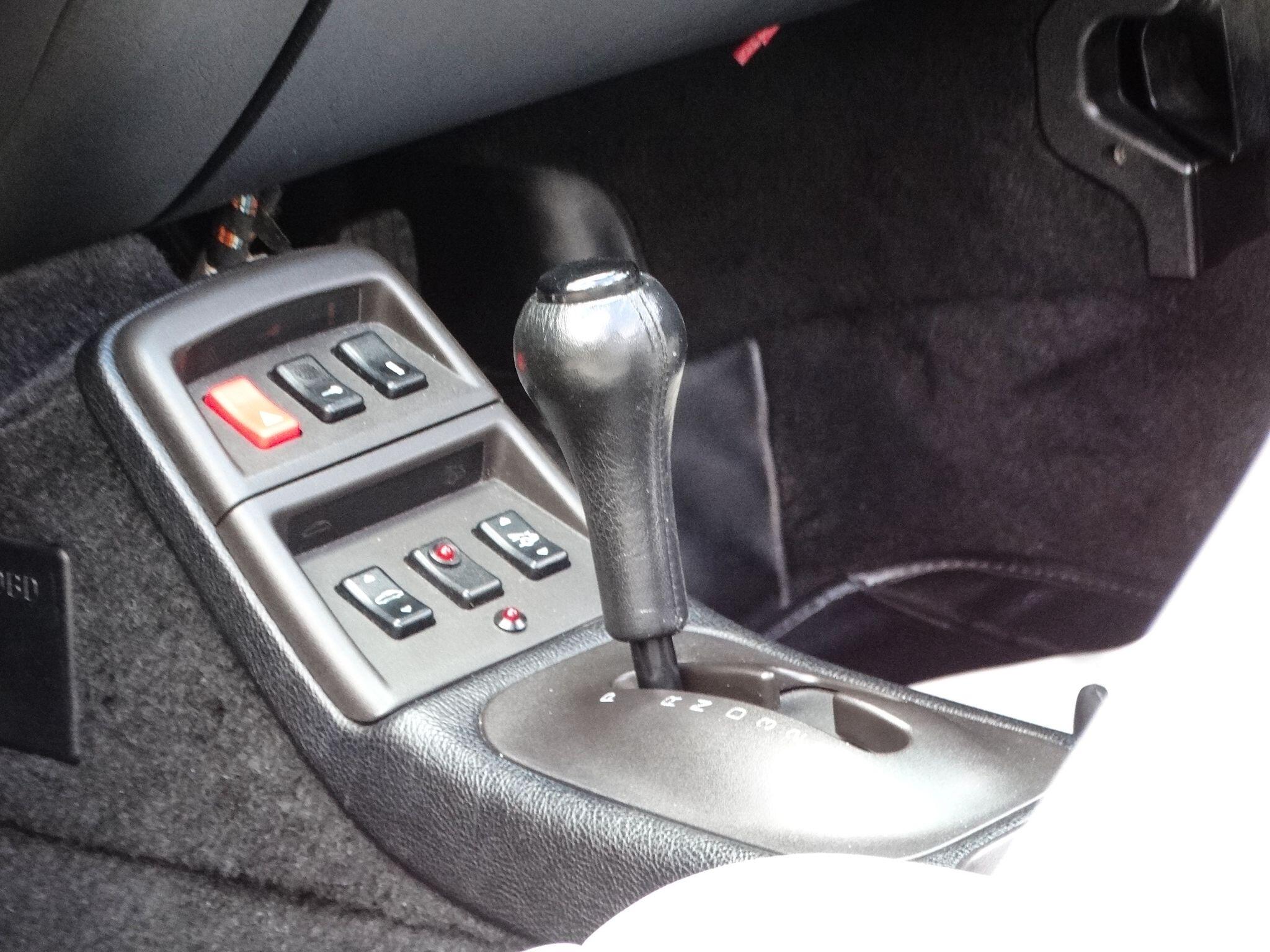 Porsche 911 view 17
