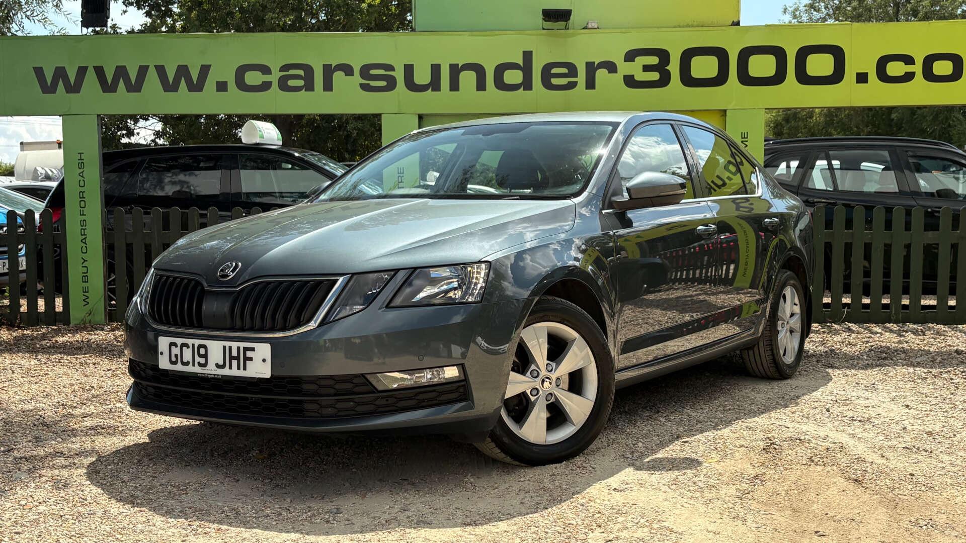 Skoda Octavia view 3