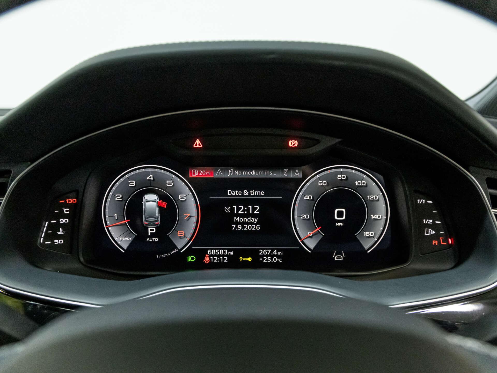 Audi Q7 view 33