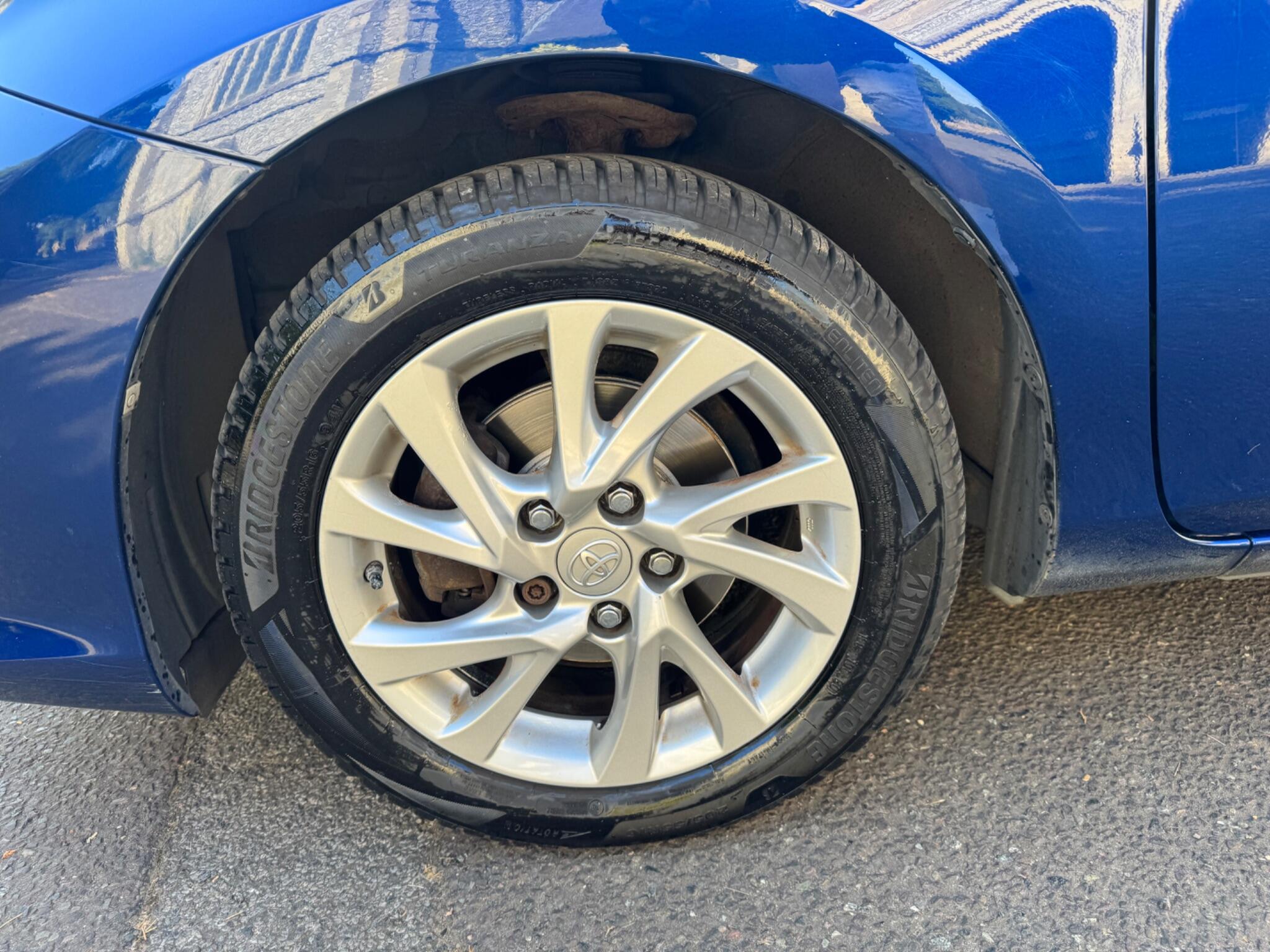 Toyota Auris view 38