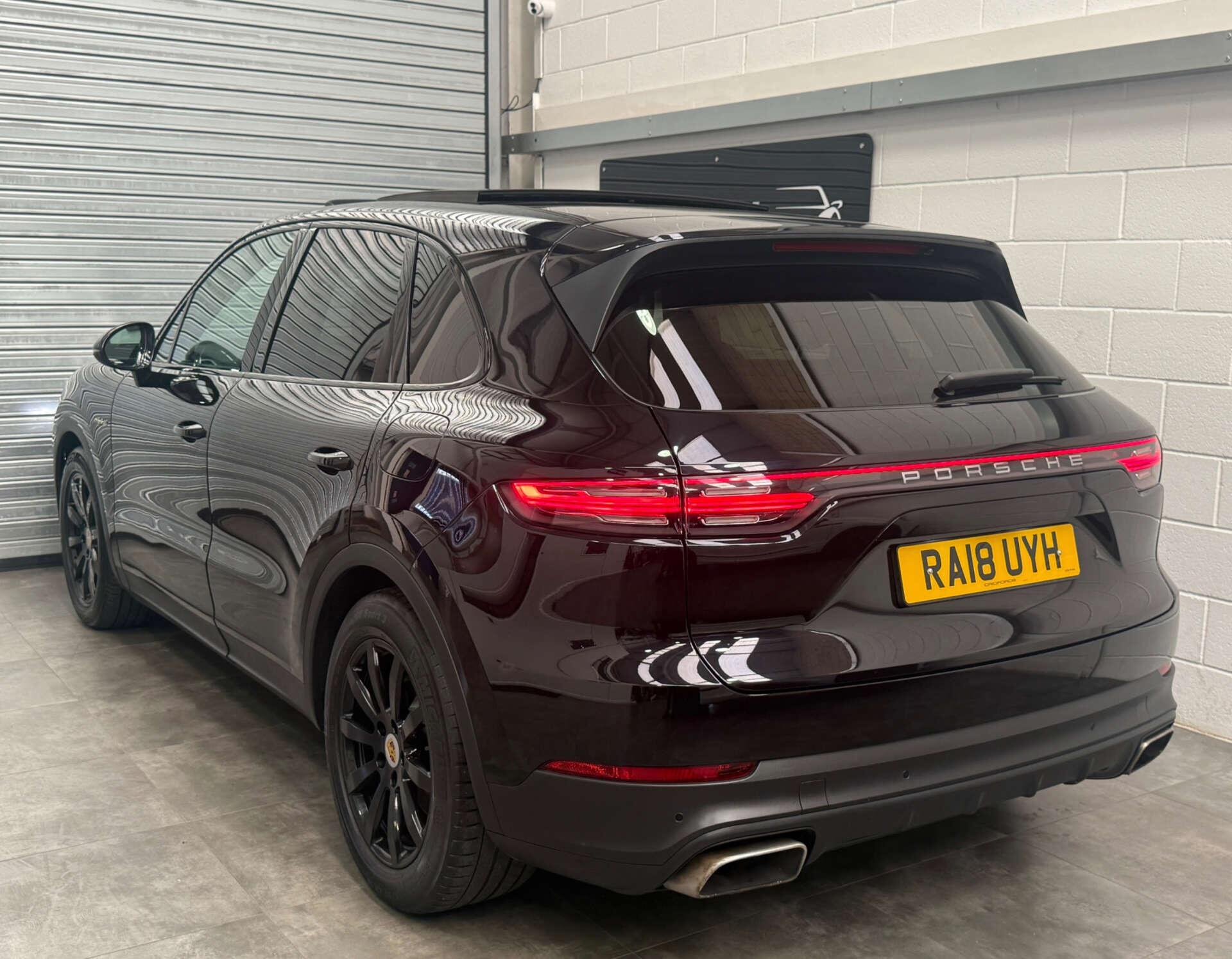 Porsche Cayenne view 6