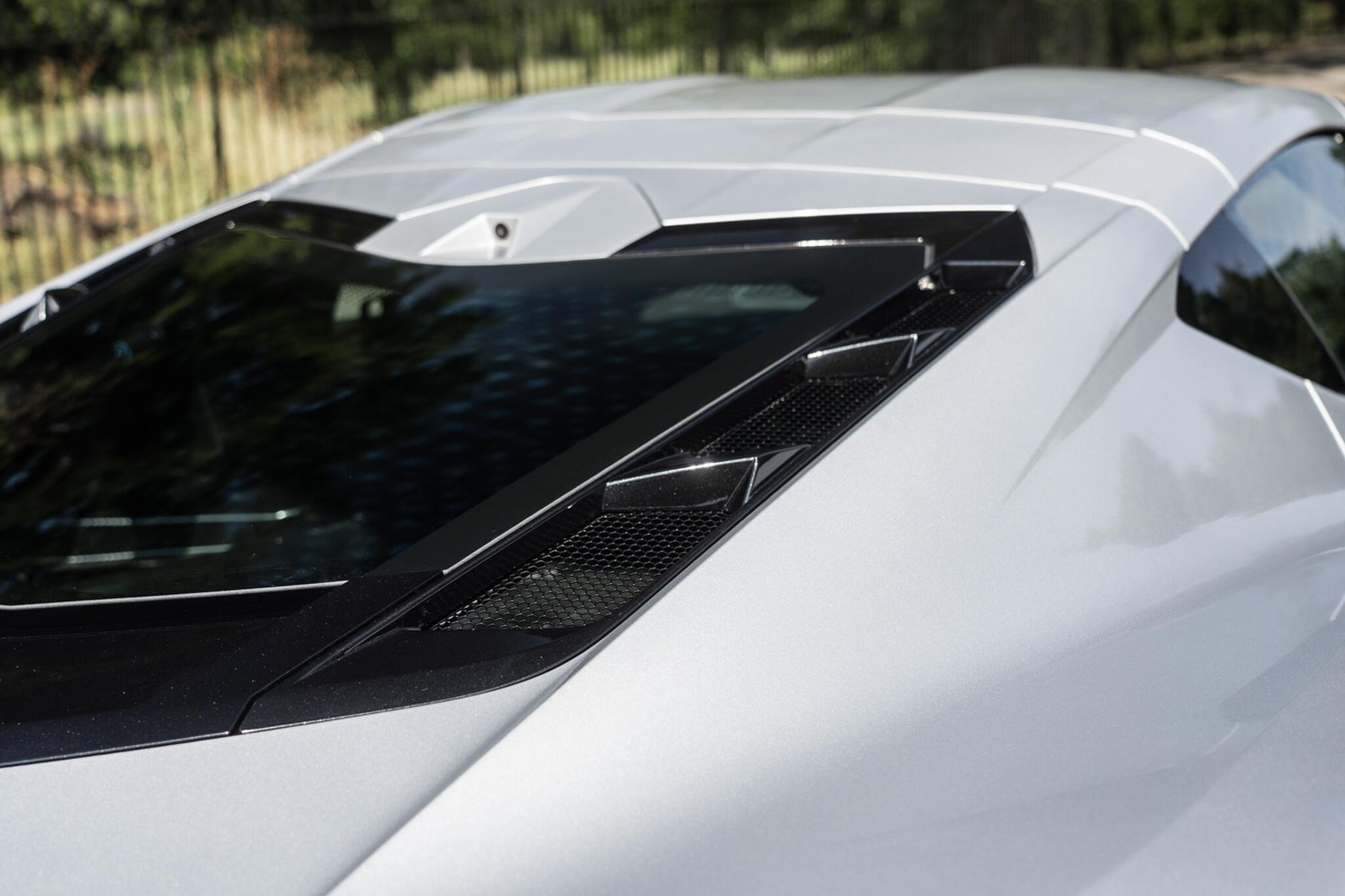 Chevrolet Corvette Stingray view 24