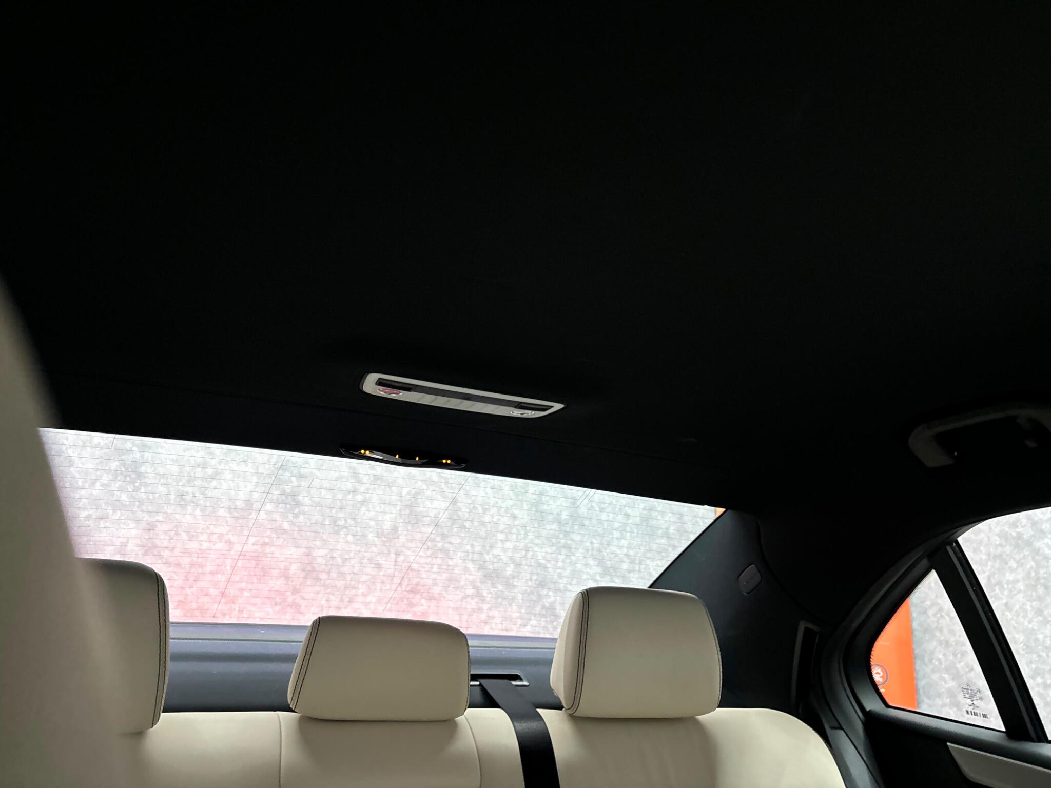 Mercedes-Benz E Class view 22