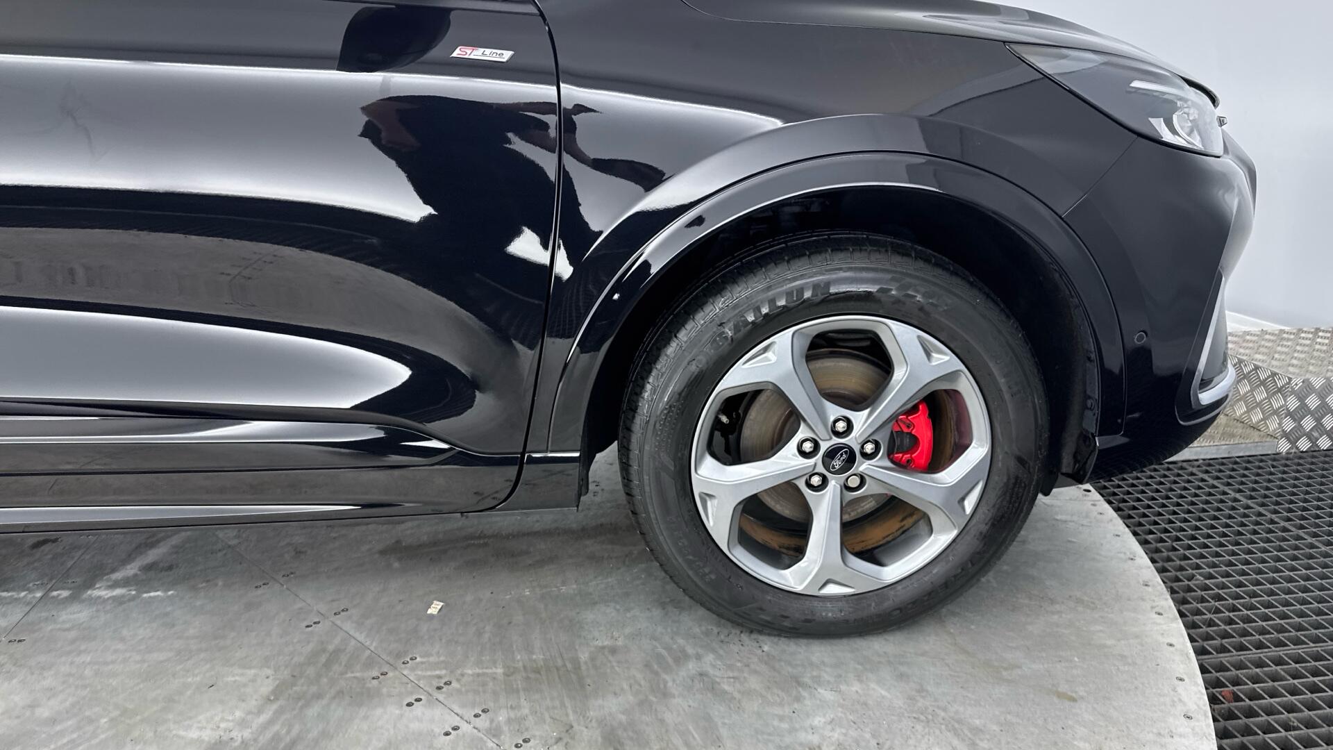 Ford Kuga view 21