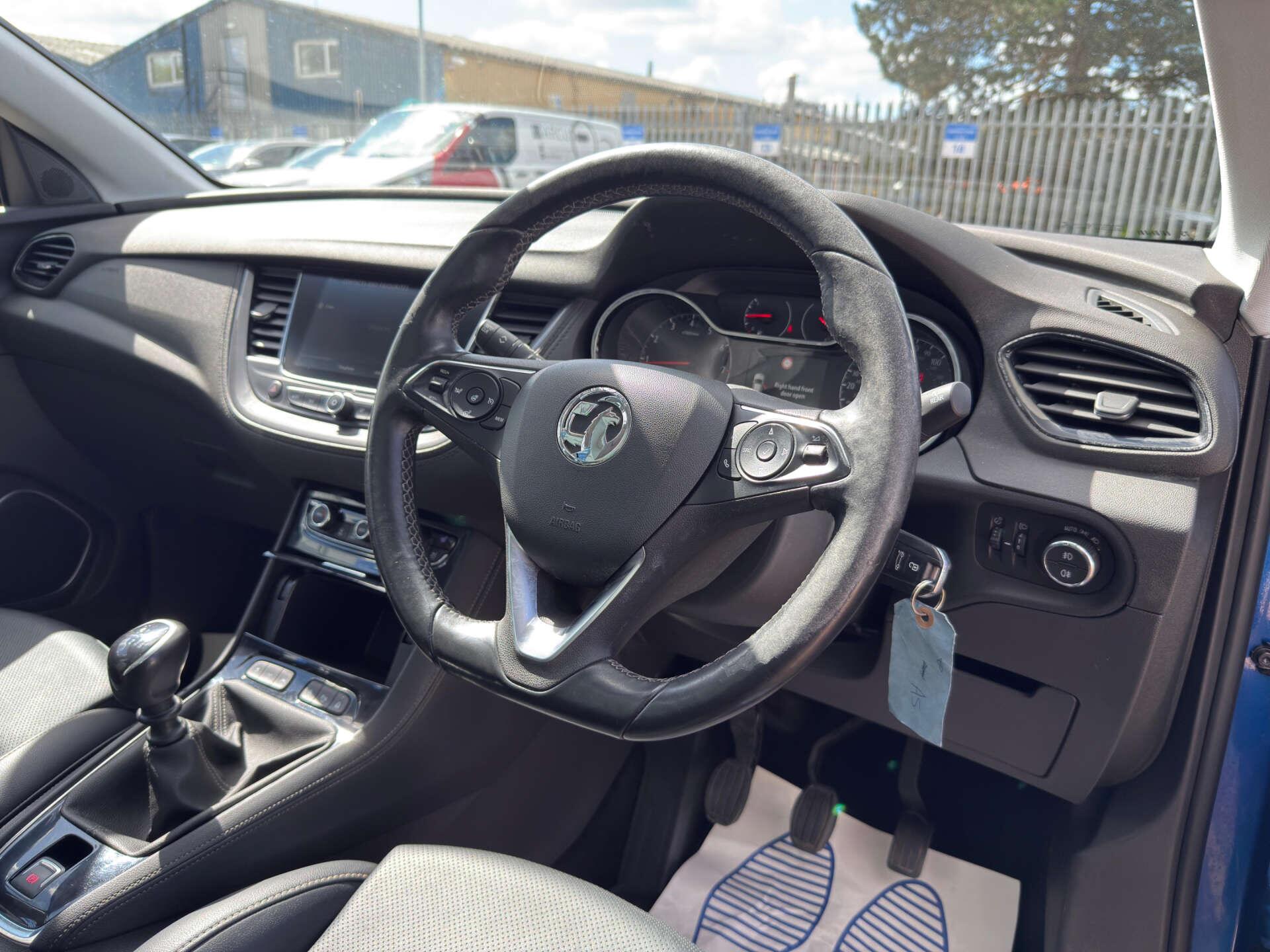 Vauxhall Grandland X view 58