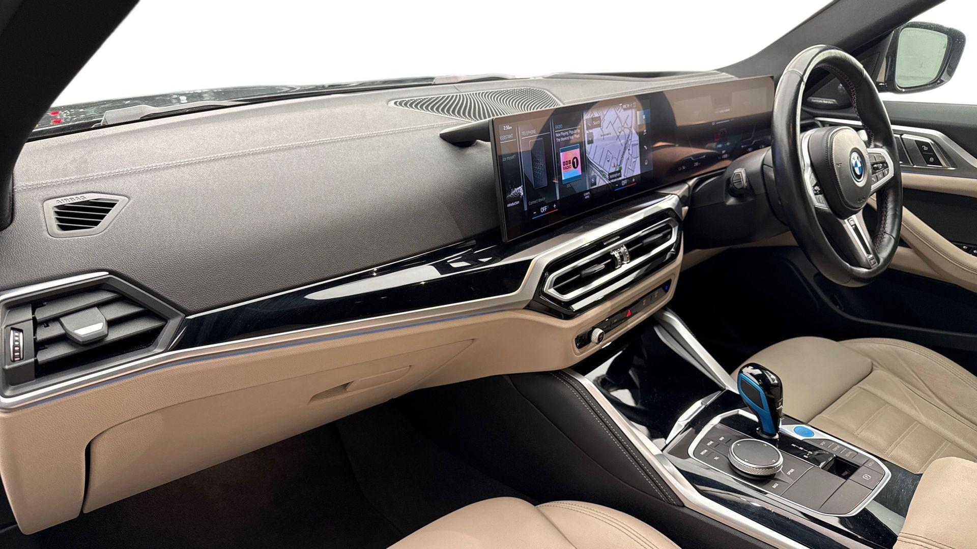 BMW I4 view 7