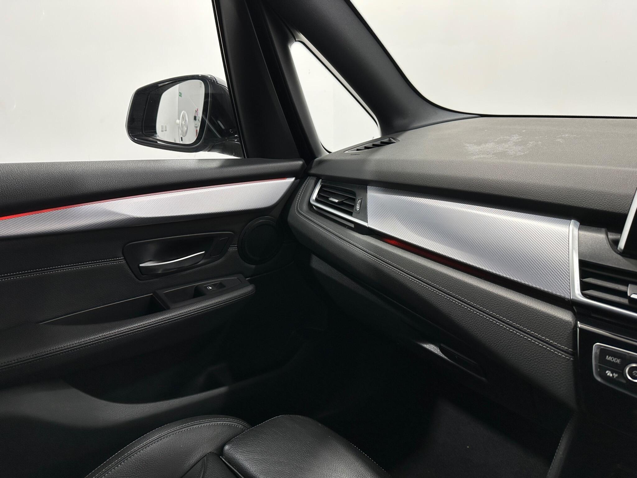 BMW 2 Series view 27