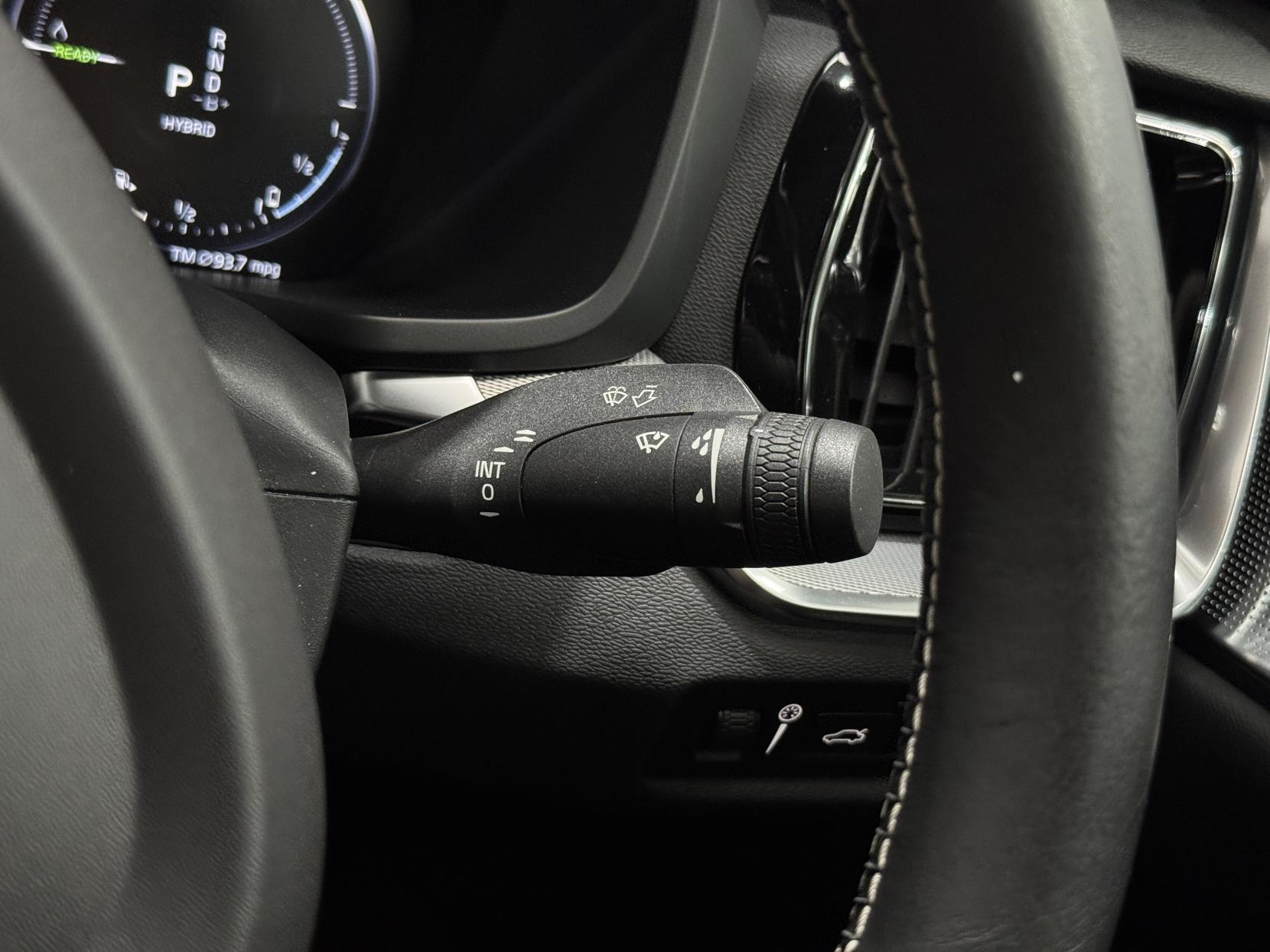 Volvo S60 view 42