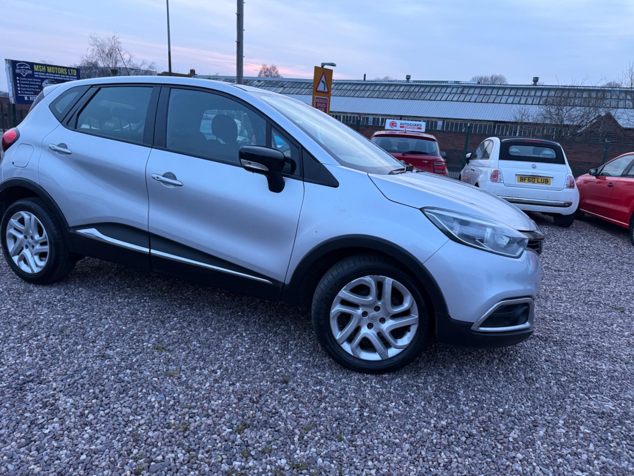 Renault Captur view 6