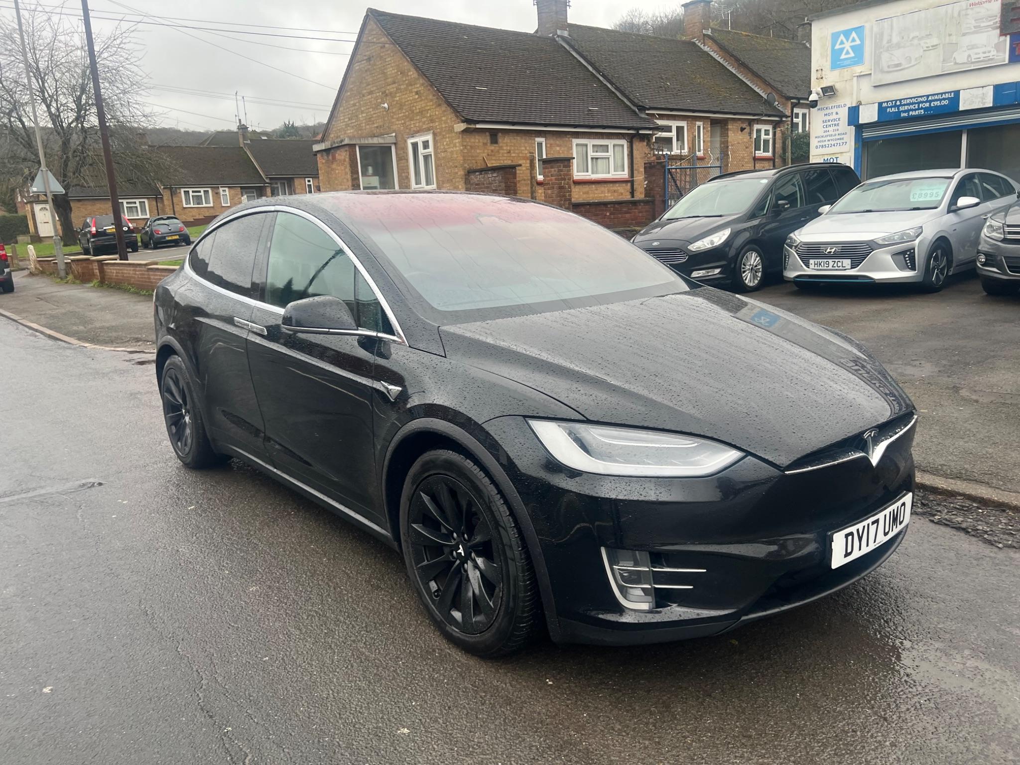 2017 Tesla Model X image 6