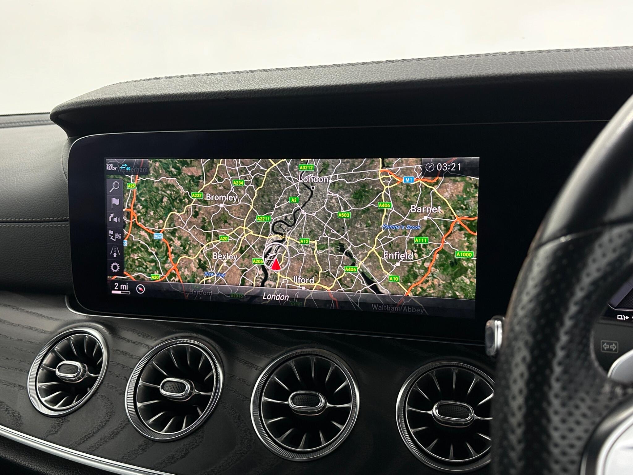 Mercedes-Benz E-Class view 25