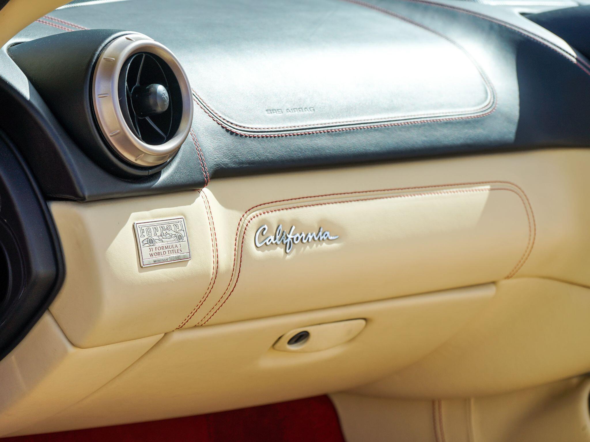 Ferrari California view 22
