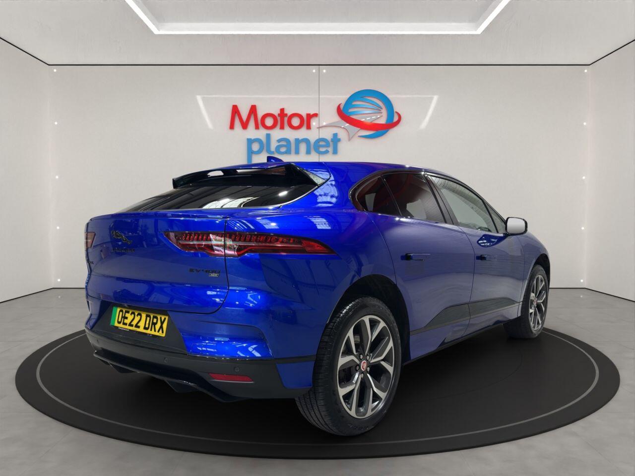 Jaguar I-Pace view 8