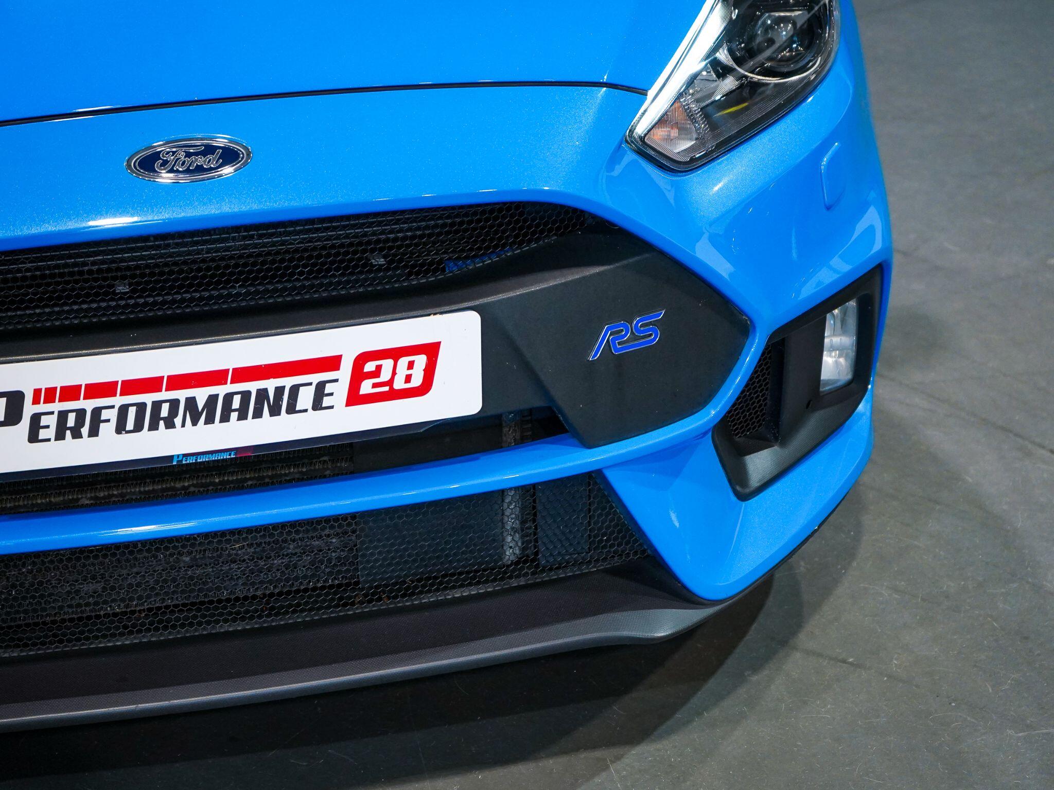 Ford Focus view 44
