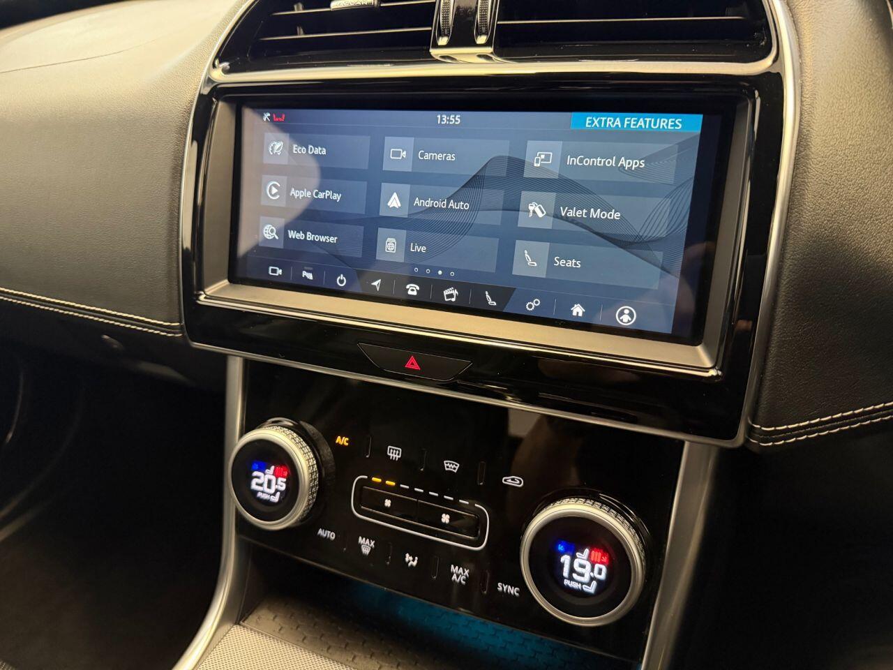 Jaguar Xe view 28