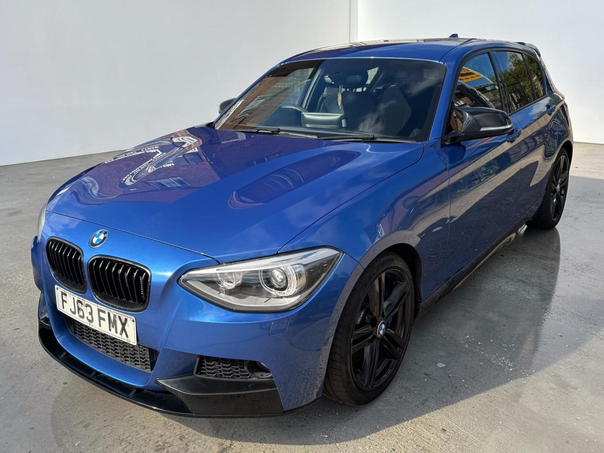 BMW 1 Series view 3