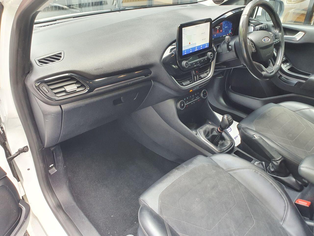 Ford Fiesta view 27