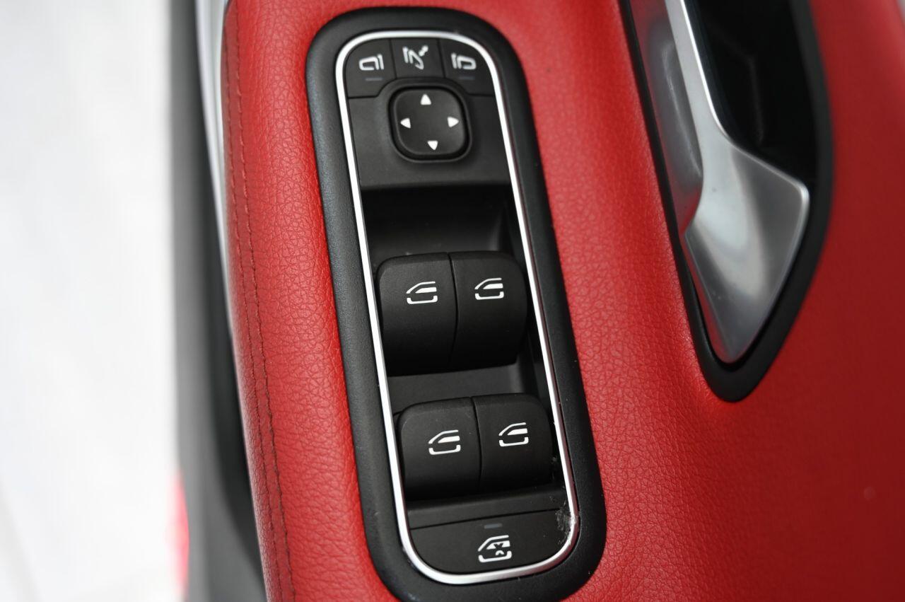 Mercedes-Benz Cla view 38