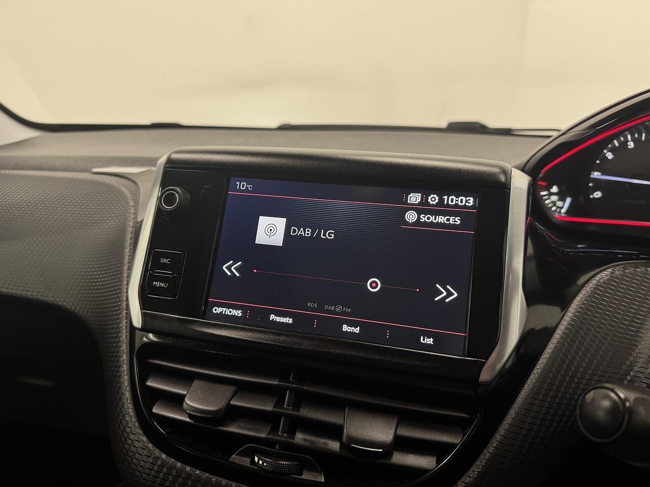 Peugeot 2008 view 19