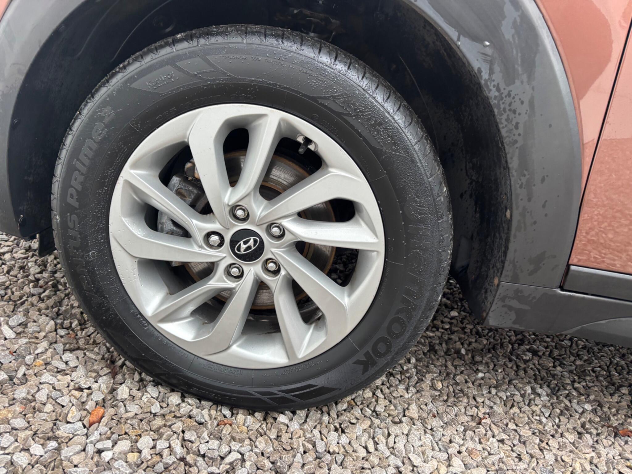 2017 Hyundai TUCSON 1.7 CRDi Blue Drive SE Euro 6 (s/s) 5dr • 80,000 miles image 18