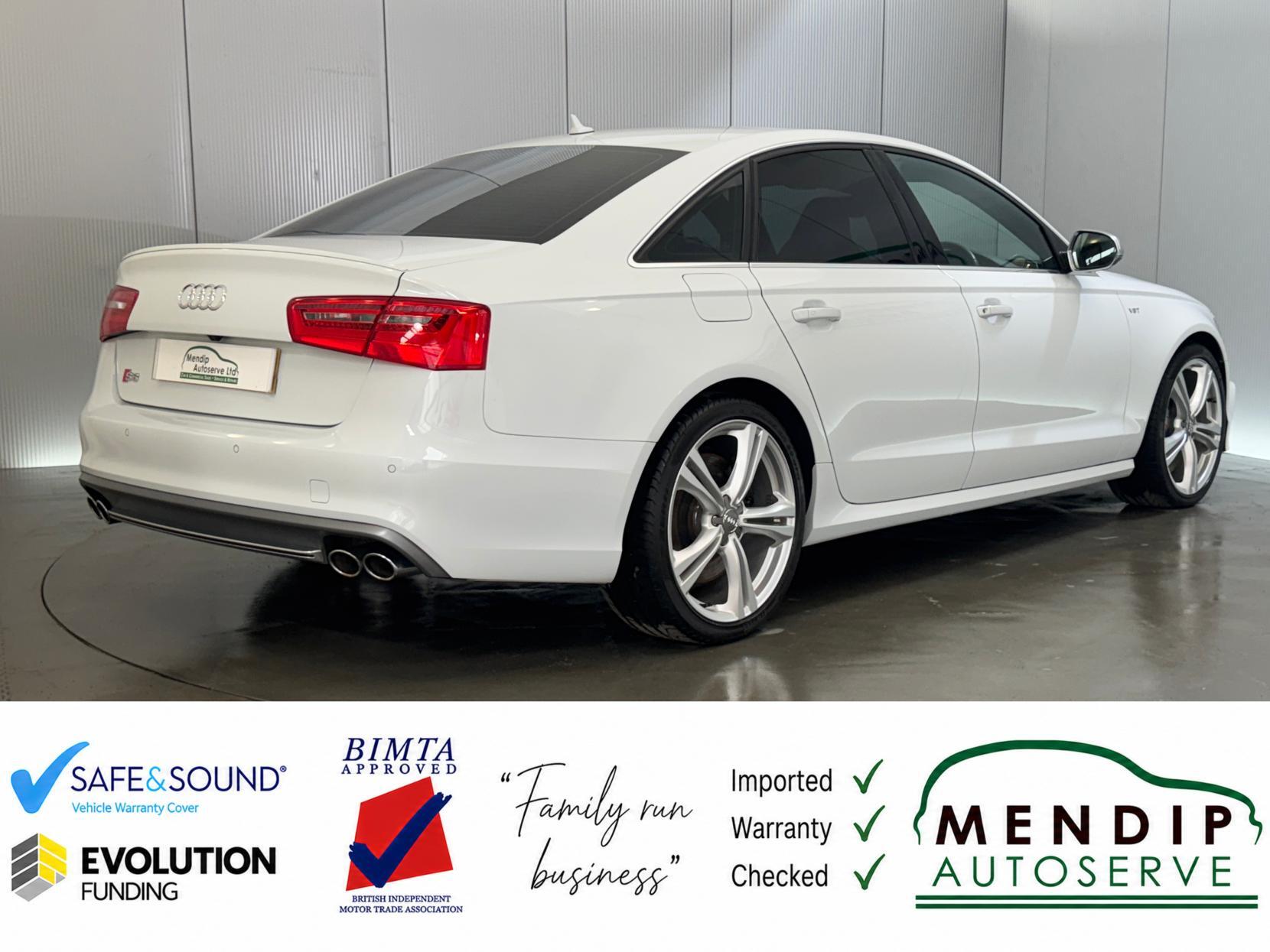 Audi S6 Saloon view 22