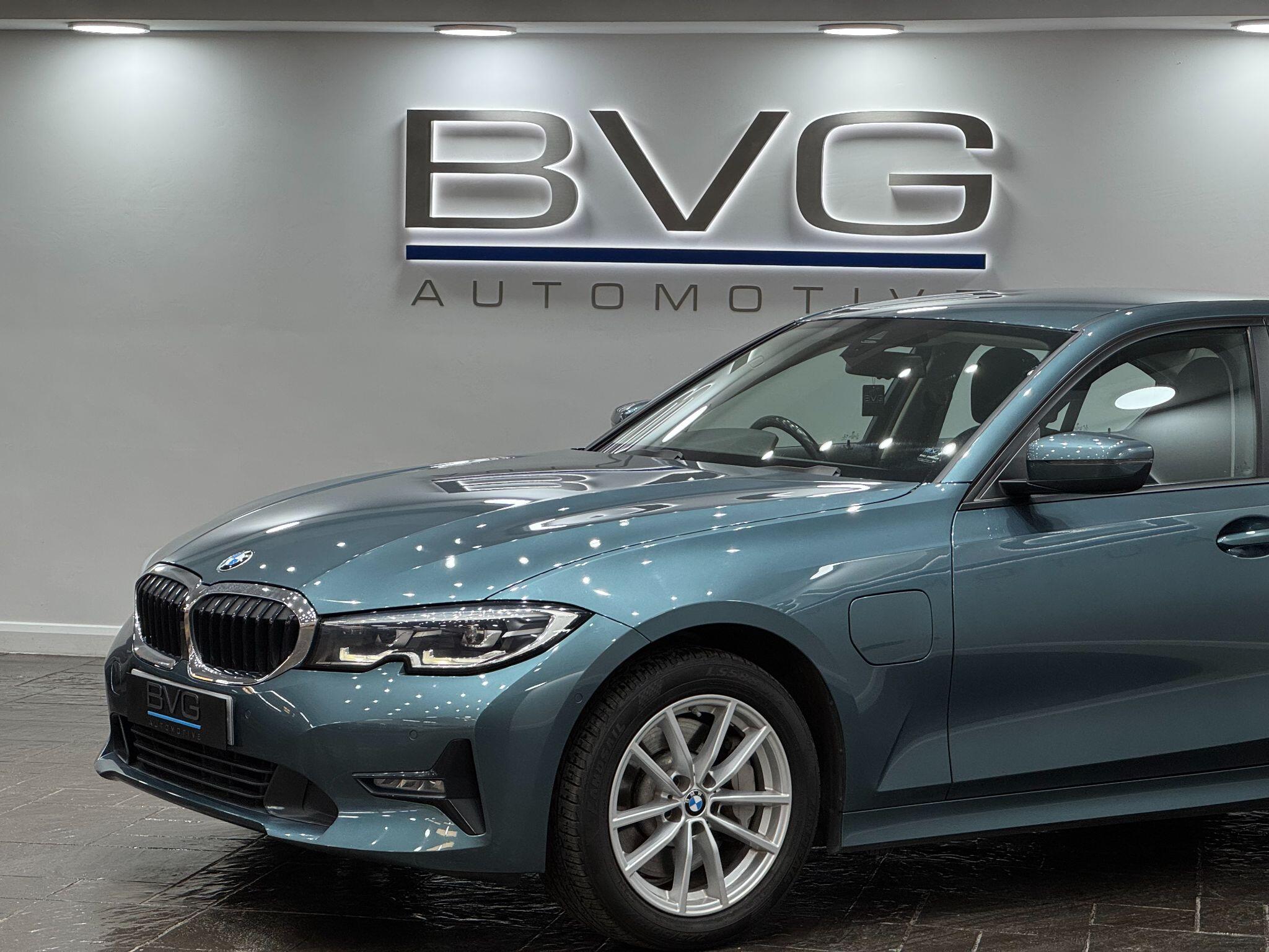 BMW 3 Series view 7