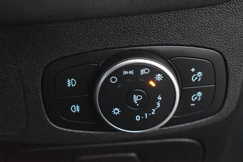 Ford Focus view 51