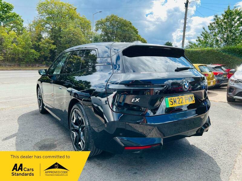 2022 BMW iX 40 76.6kWh M Sport Auto xDrive 5dr • 23,495 miles image 3