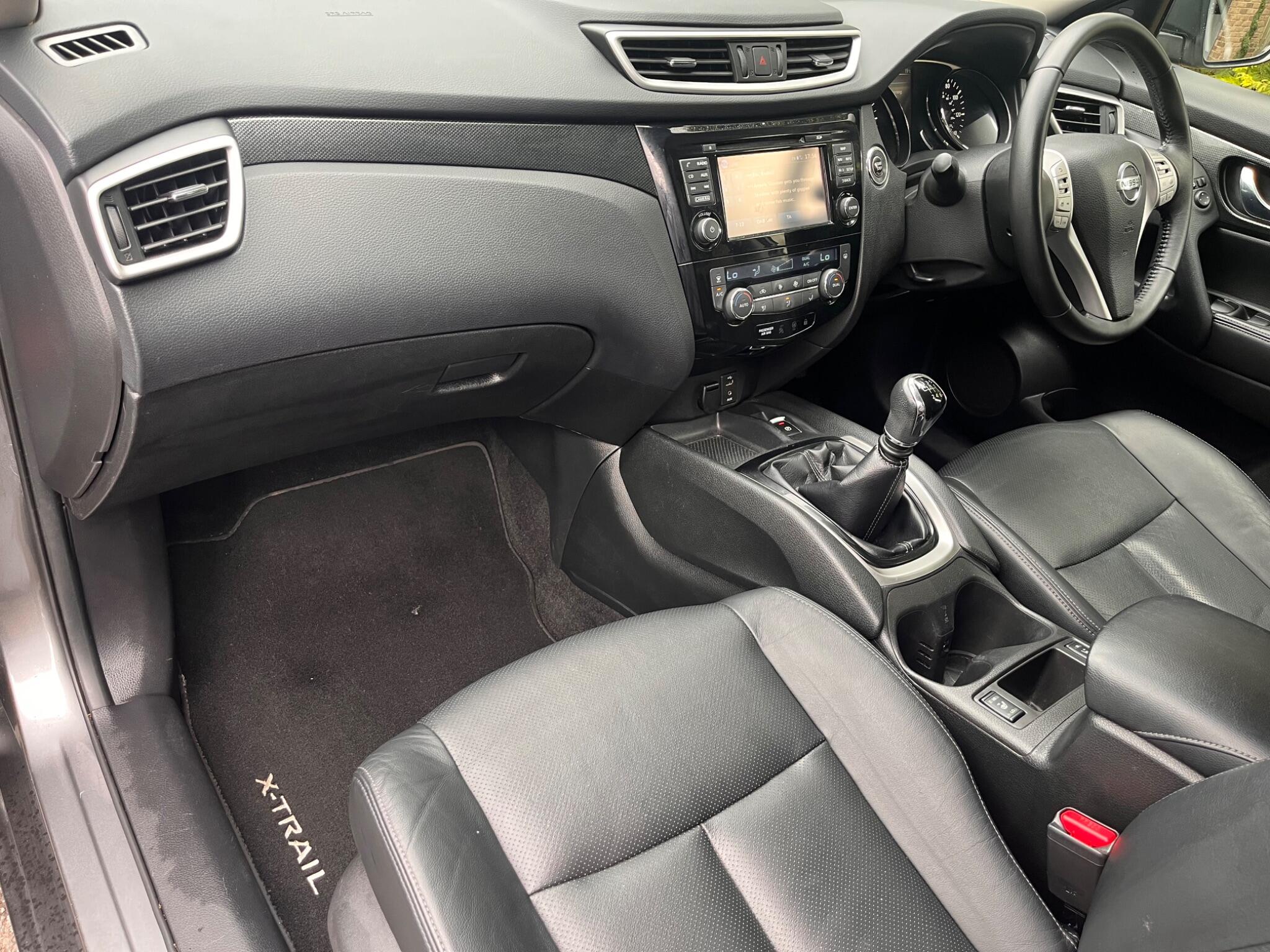 Nissan X-Trail view 31