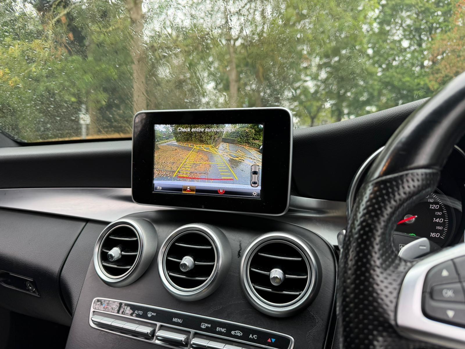 Mercedes-Benz C-Class view 17