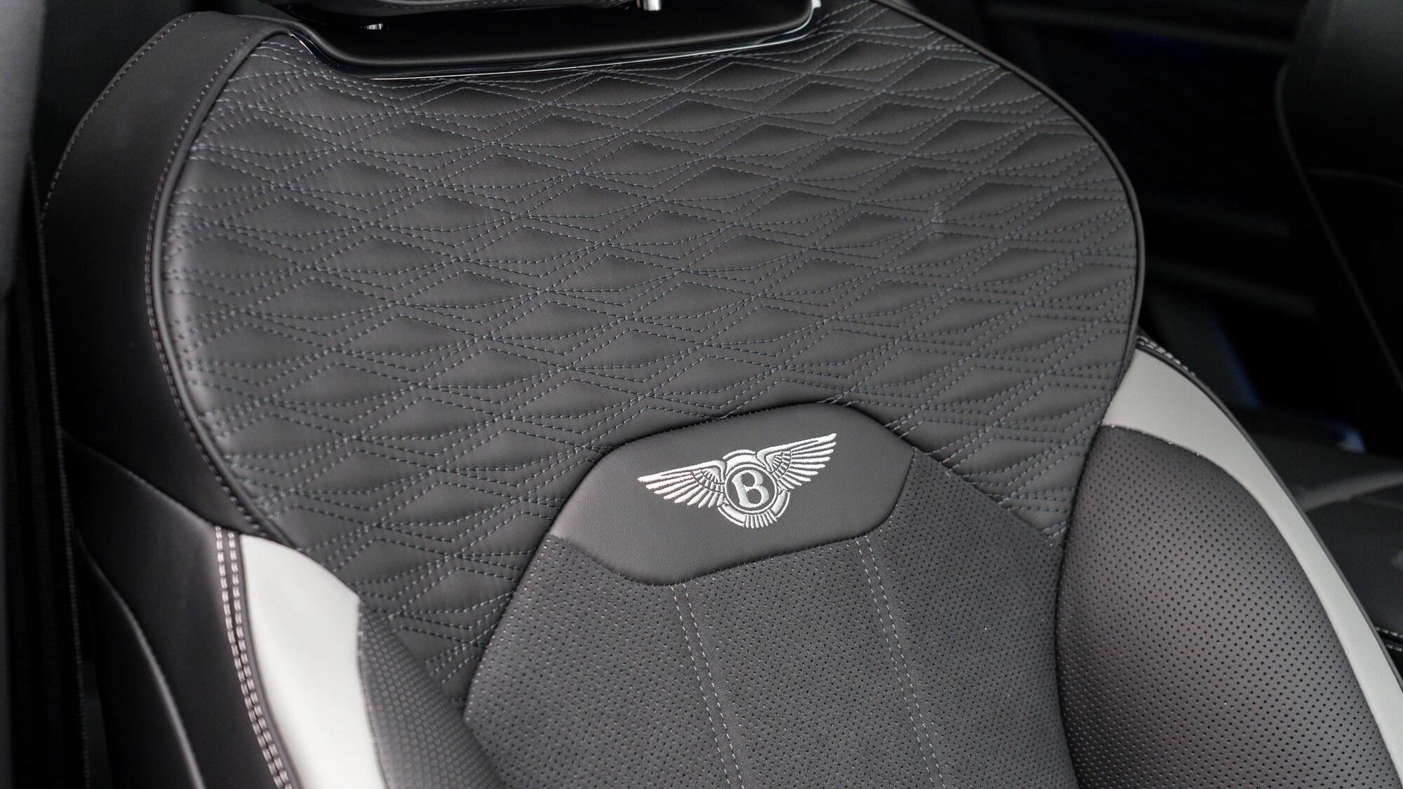 Bentley Bentayga view 67