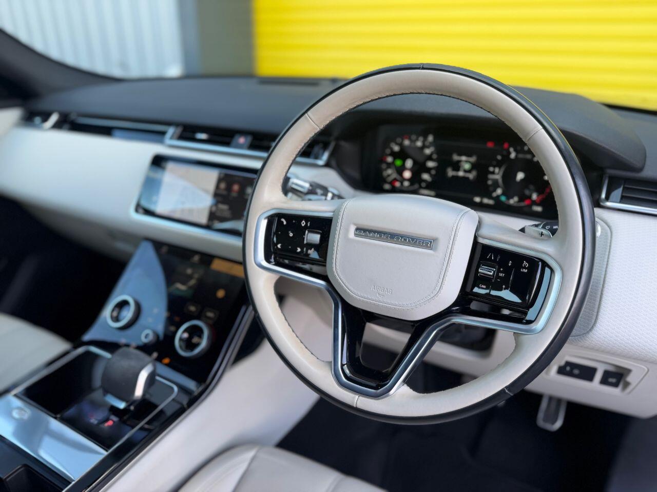Land Rover Range Rover Velar view 21