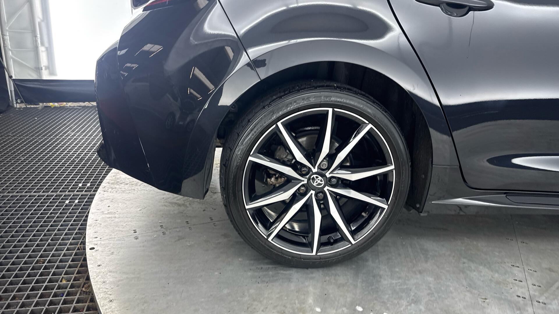 Toyota Corolla view 19