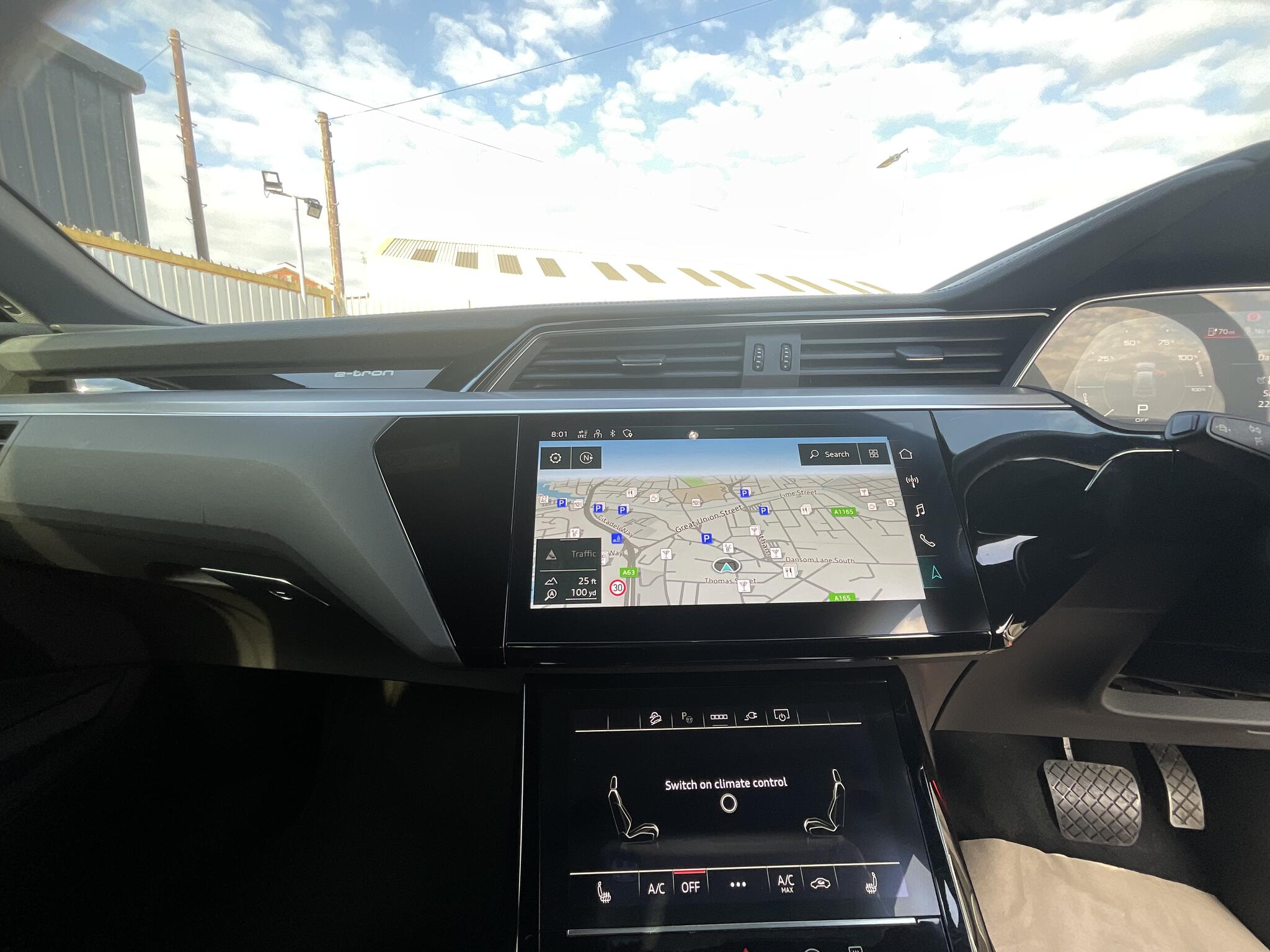 Audi E-Tron view 29