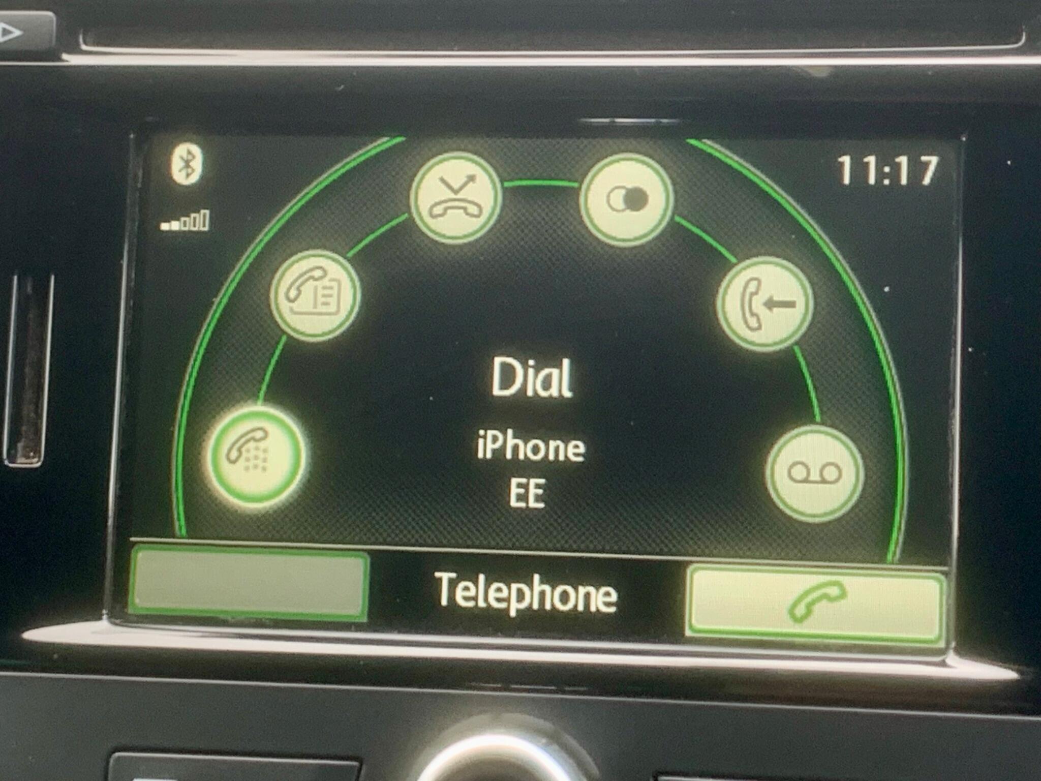 Volkswagen Tiguan view 40